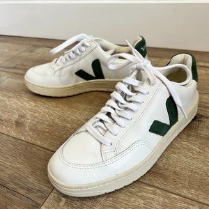 Veja V-12 Sneakers (Size W37 / 6.5)